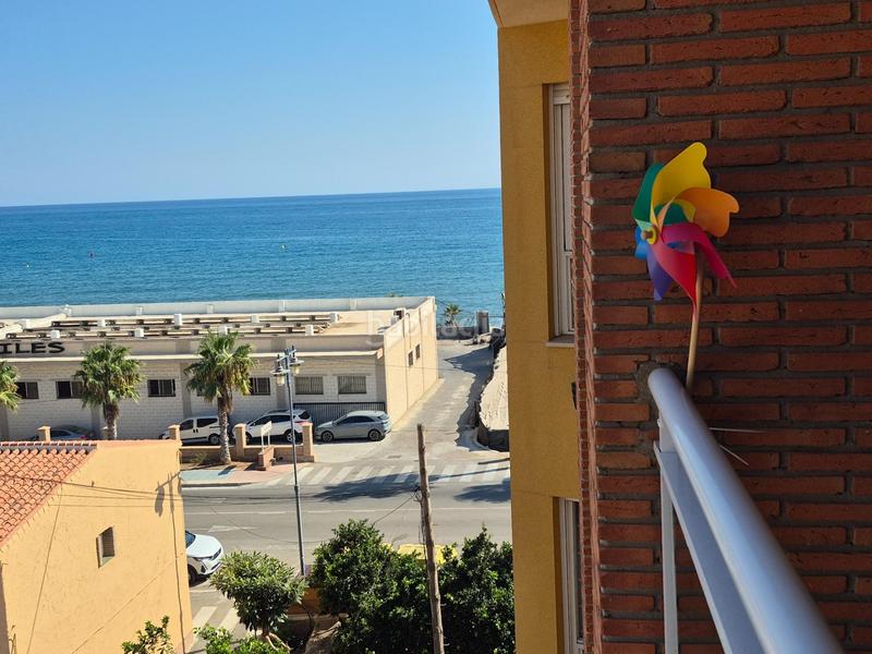 Foto 24458d10-5ef5-48f4-85b1-6bbfd209128e. Ático estudioduplex en El Morche primera linea de playa en Torrox