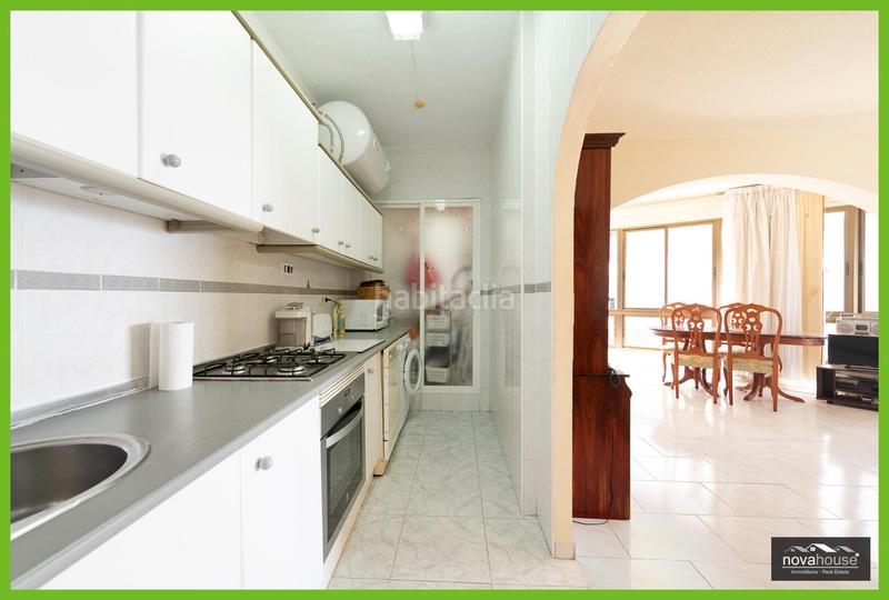 Foto 0811fbc6-7265-4e39-bf8b-bd042d769eef. Apartamento en calle violetas las 2 apartamento frente al mar con gran potencial en Torrox