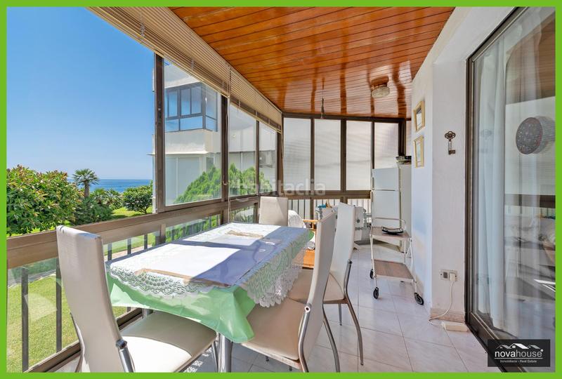 Foto 12137b71-2cd0-41e5-9b48-7062cc3b443d. Apartamento en calle violetas las 2 apartamento frente al mar con gran potencial en Torrox