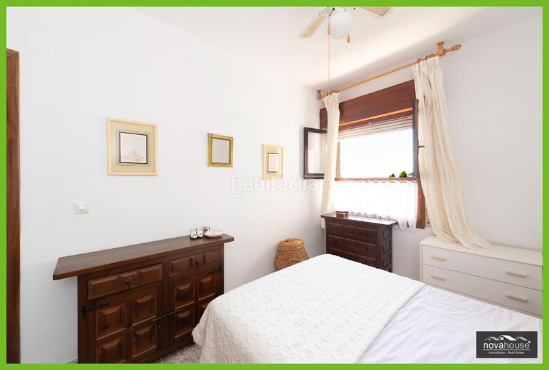Foto 5104253b-1b8e-4c81-bb6c-e7536bbdd038. Apartamento en calle violetas las 2 apartamento frente al mar con gran potencial en Torrox