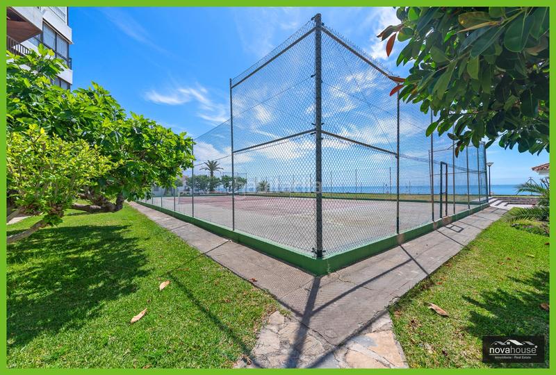 Foto 70ed6535-4ec2-4d5d-a7cf-ec1f7a8b6235. Apartamento en calle violetas las 2 apartamento frente al mar con gran potencial en Torrox