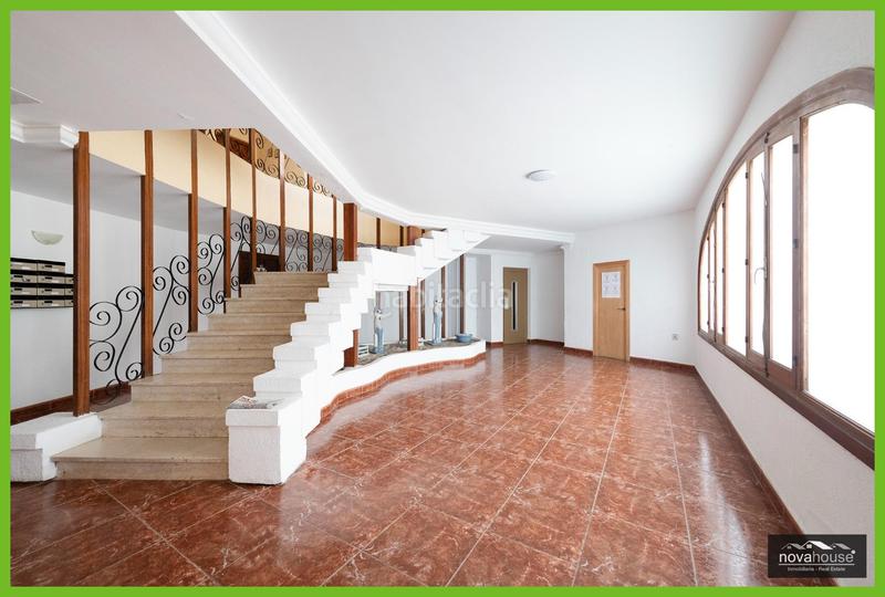 Foto e459e964-af64-4639-829d-a203df3262b9. Apartamento en calle violetas las 2 apartamento frente al mar con gran potencial en Torrox