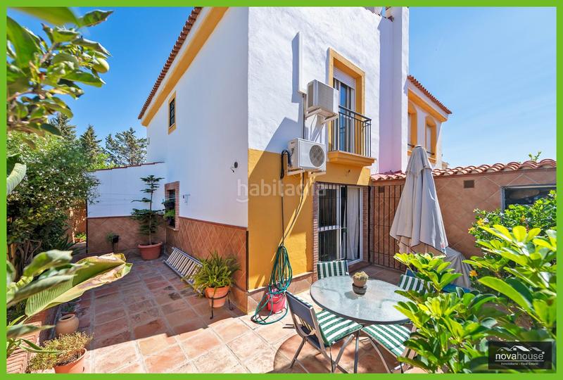 Foto 194ca9f5-d5aa-4713-b6c9-4db6eddd8a73. Casa oportunidad costa luminoso chalet adosado muy cuidado en Chilches