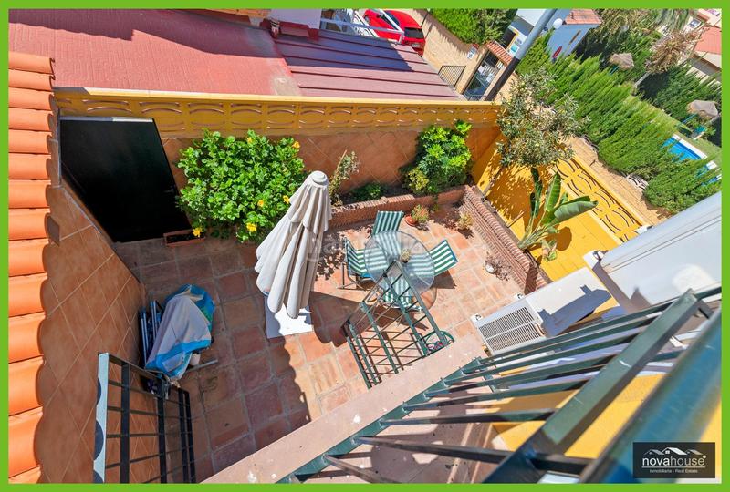 Foto 784f0ff3-77ec-45e7-b88e-589a52510701. Casa oportunidad costa luminoso chalet adosado muy cuidado en Chilches