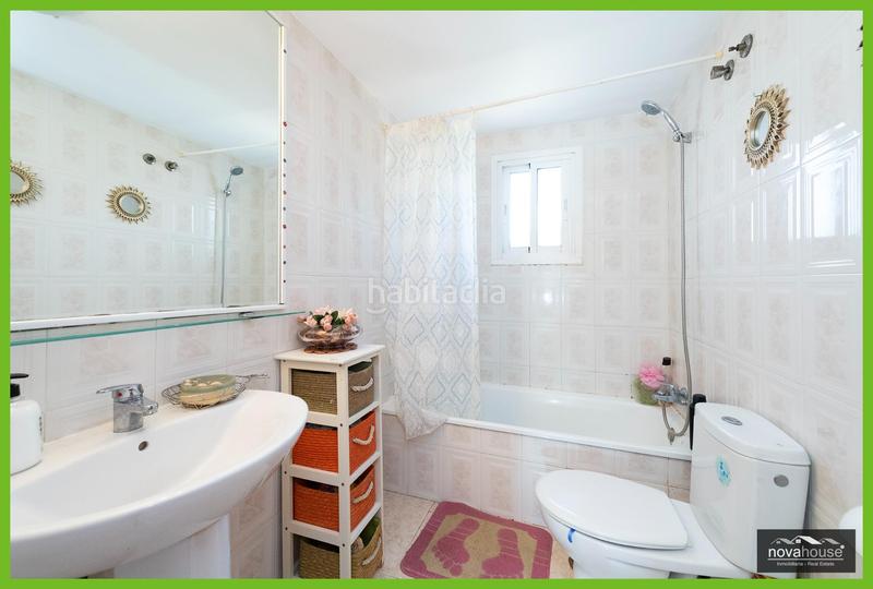 Foto 904ea396-051d-4b7e-9bf9-363b37092d5b. Casa oportunidad costa luminoso chalet adosado muy cuidado en Chilches