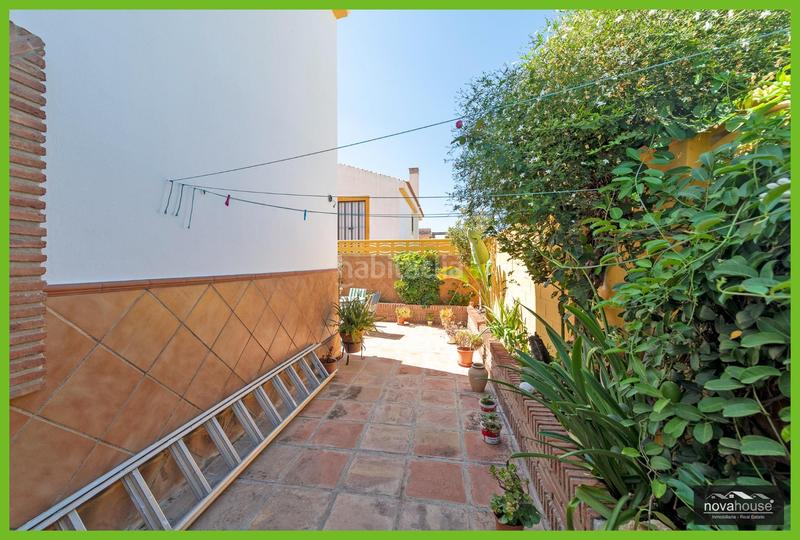 Foto b74fa2a2-2d42-4775-b945-a5b17258fe56. Casa oportunidad costa luminoso chalet adosado muy cuidado en Chilches