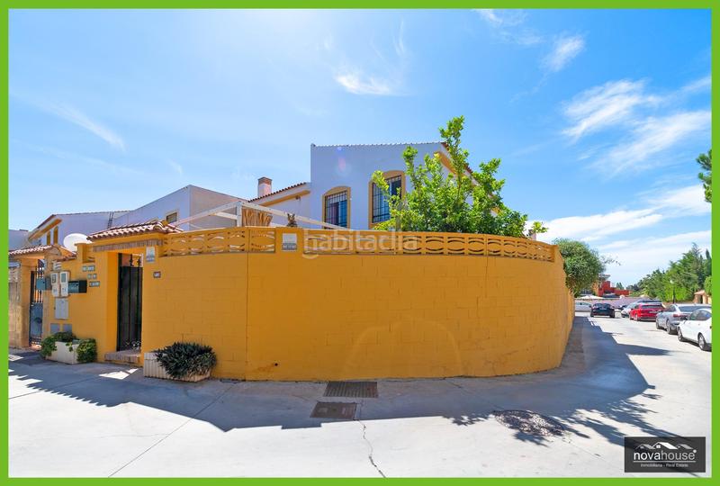 Foto e83efab4-a8eb-407c-9527-8e28fb2e5586. Casa oportunidad costa luminoso chalet adosado muy cuidado en Chilches