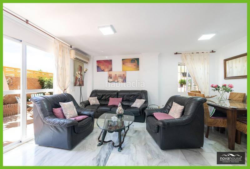 Foto e8fc2411-9541-4b2d-a4f2-23613cf5c511. Casa oportunidad costa luminoso chalet adosado muy cuidado en Chilches