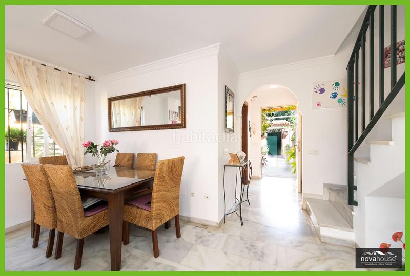 Foto ef018e1f-4c18-4a56-864c-e41cc061598f. Casa oportunidad costa luminoso chalet adosado muy cuidado en Chilches