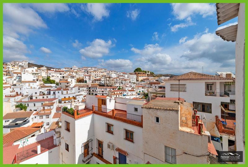 Foto 193cd3ba-ecf7-4828-93df-33b03bb8decc. House in Almáchar