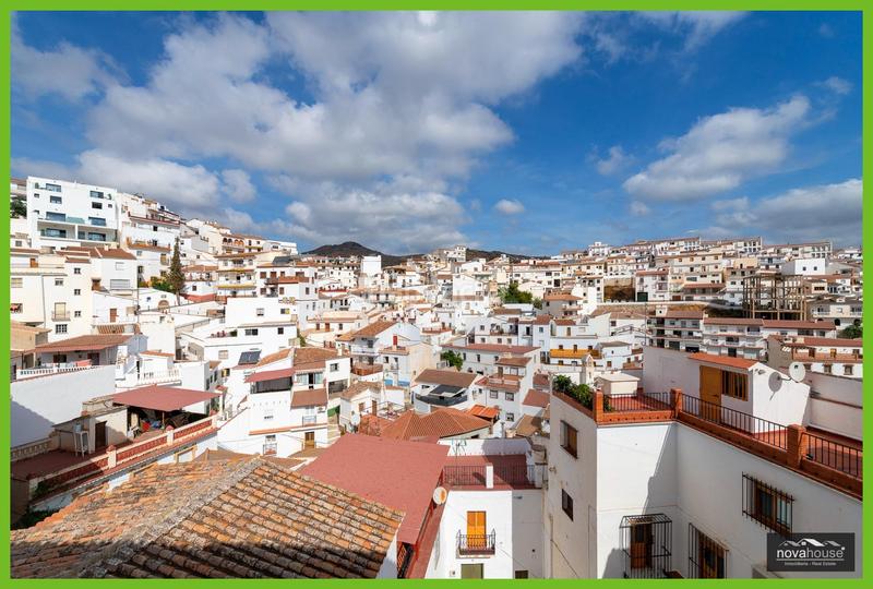 Foto 91e92b70-d78a-4b88-9eb0-3e8494917dae. House in Almáchar