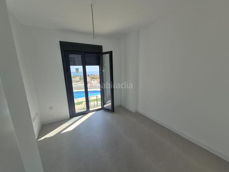 Foto b2dc28d2-8dbe-4e1a-a22f-3d1f491d8ec5. Casa a schiera con parcheggio in Viña Málaga Torre del Mar
