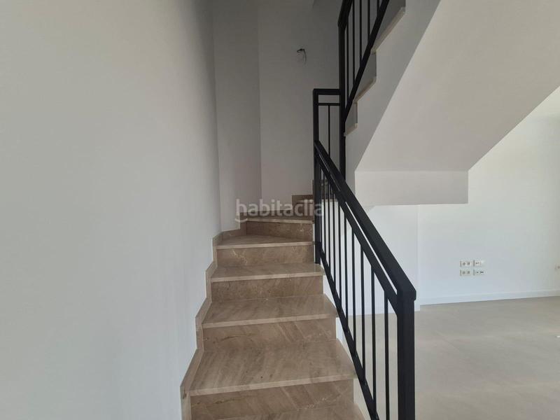 Foto f11c0fb4-7c21-4f48-8db0-dc229cdd3d2f. Casa a schiera con parcheggio in Viña Málaga Torre del Mar