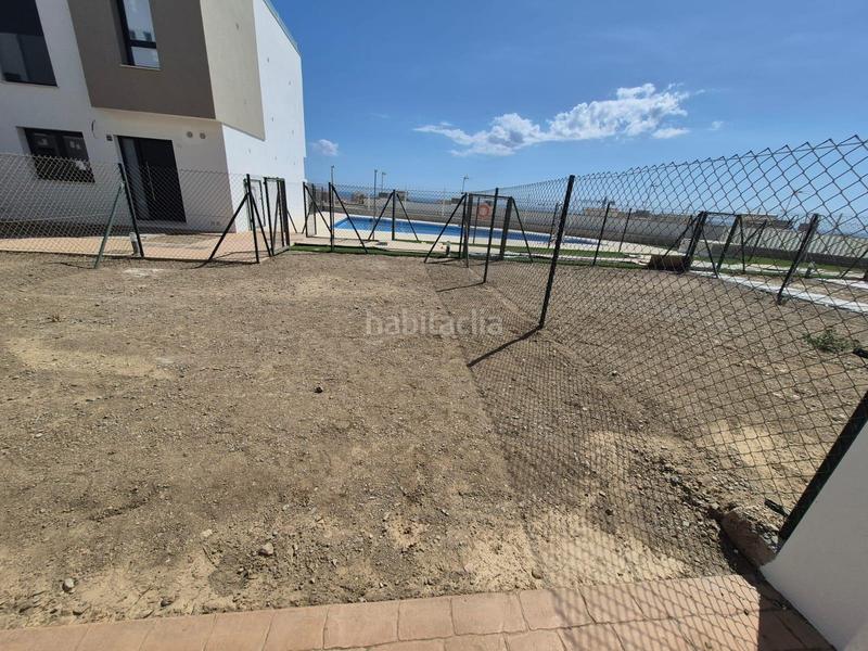 Foto fcc940d1-1026-485d-b125-8141a7f87b5a. Casa a schiera con parcheggio in Viña Málaga Torre del Mar