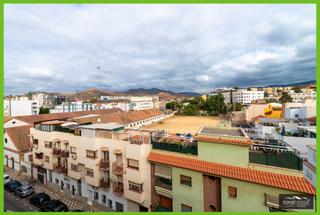 Appartement  Calle calle peinado, 9. Precioso piso luminoso con vistas despejadas