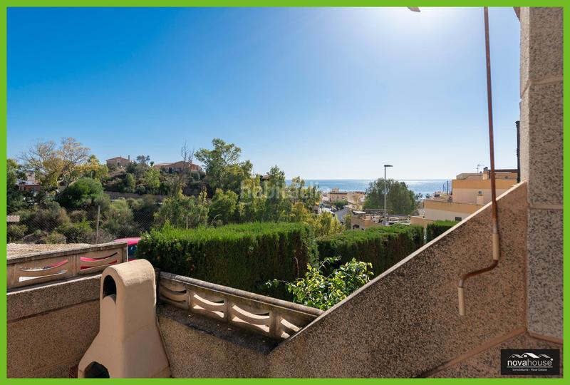 Foto 453ee46c-7377-4050-8a8f-0a26d42feaac. Casa a schiera con parcheggio piscina in Playa del Rincón Rincón de la Victoria