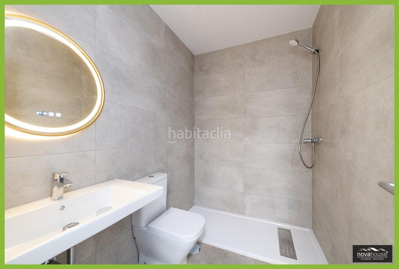 Foto 79d11aff-4eeb-492b-87d5-8e4cc4041e50. Pis amb aparcament a La Merced Málaga