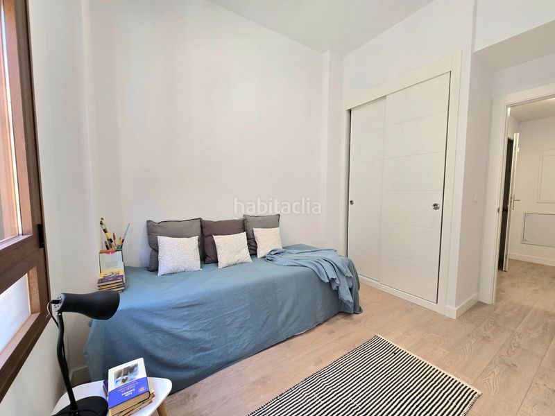 Foto c624d621-acc3-4c80-9373-787ed5a3811e. Pis amb aparcament a La Merced Málaga