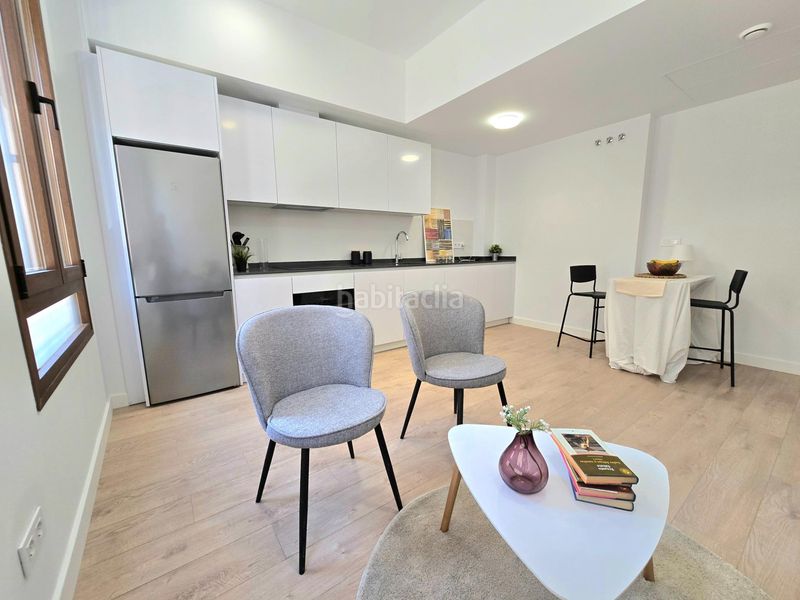 Foto c6528a19-6aa4-4ead-93de-02a7c5149a08. Pis amb aparcament a La Merced Málaga