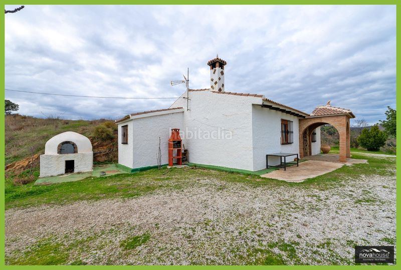 Foto 7a88e422-b7db-4346-94c9-32aab7013b39. Casa amb aparcament a Olías Málaga