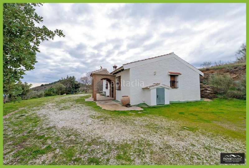 Foto ee961f76-88df-49da-80ad-154c9699576f. Casa amb aparcament a Olías Málaga