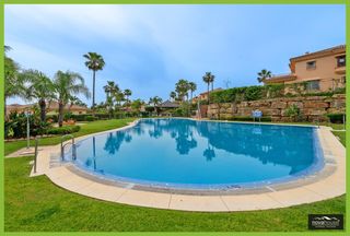 Casa aparellada  Calle opalo de riviera. Elegante pareado en riviera del sol, mijas  listo para habitar!