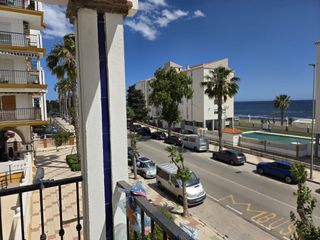 Pis a Playa del Rincón. Piso en 2ª línea con vistas a la playa en el rincón
