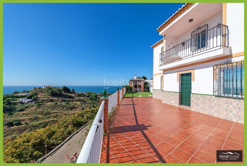 Foto c98ba8c3-2887-4cfb-8e26-3c11b3c28d0c. Masia amb aparcament piscina a Avda Pescia - Ctra de Frigiliana Nerja