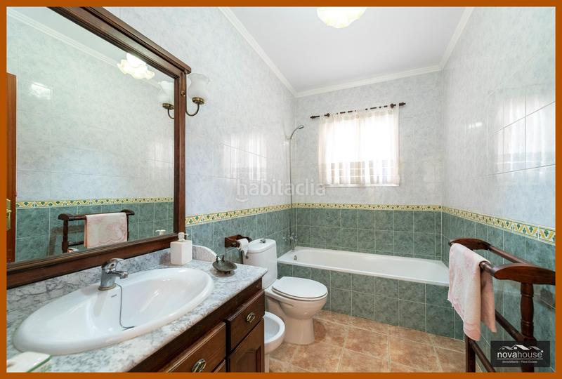 Foto 1c4afea8-3047-4d4e-9c64-e889f877acc9. Chalet con riscaldamento parcheggio piscina in Pizarra