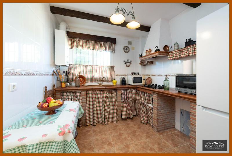 Foto 9083dee4-090d-44d4-943f-104d18ca37c7. Chalet con riscaldamento parcheggio piscina in Pizarra