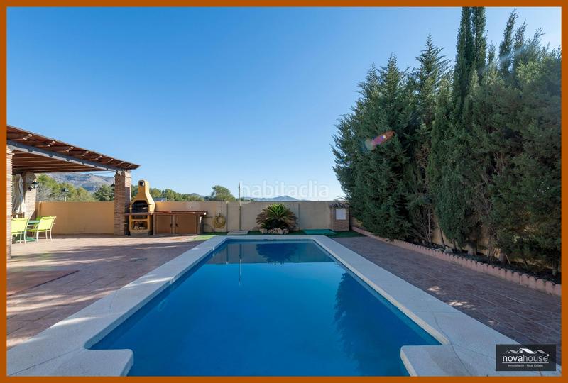 Foto c9c4b71f-541b-4d00-90b2-2159c7e64120. Chalet con riscaldamento parcheggio piscina in Pizarra