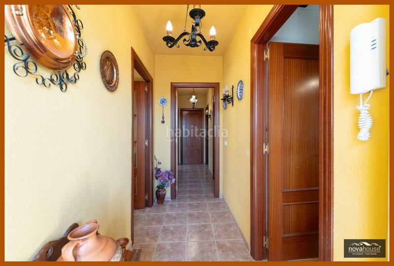 Foto ced96d7a-8940-43d8-a3de-5710963d0384. Chalet con riscaldamento parcheggio piscina in Pizarra