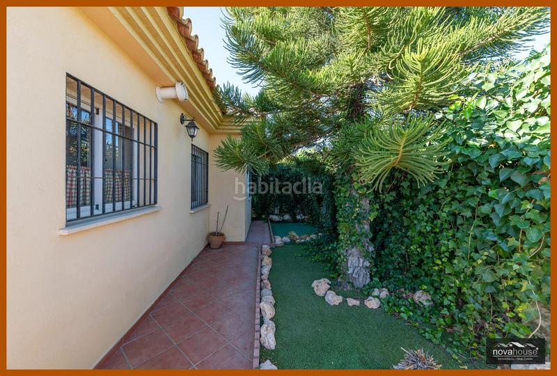 Foto e93bd9af-feb8-4a82-bda6-d396494ea3b2. Chalet con riscaldamento parcheggio piscina in Pizarra