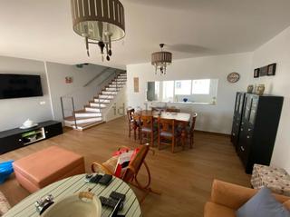 Casa aparellada a Lagos. Fantástico chalet pareado frente al mar!!