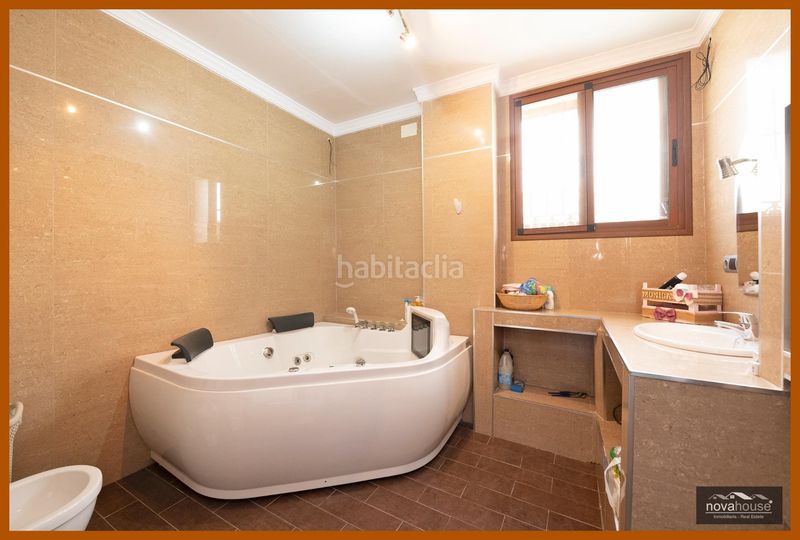 Foto a8f1e2b5-09a0-4537-a2ec-4a2a465312fd. Casa a cortijo rivera 53 1 a Diseminados Rincón de la Victoria