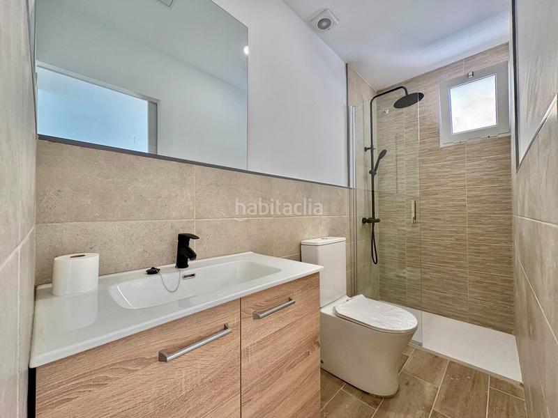 Foto 28817d39-d980-4cd4-a06e-cf644afe183f. Estudio  a estrenar en el molinillo con patio privado en Málaga