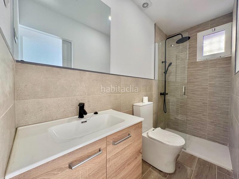 Foto a2860506-9b57-4ed0-b9fa-243aaf9a82d7. Estudio  a estrenar en el molinillo con patio privado en Málaga