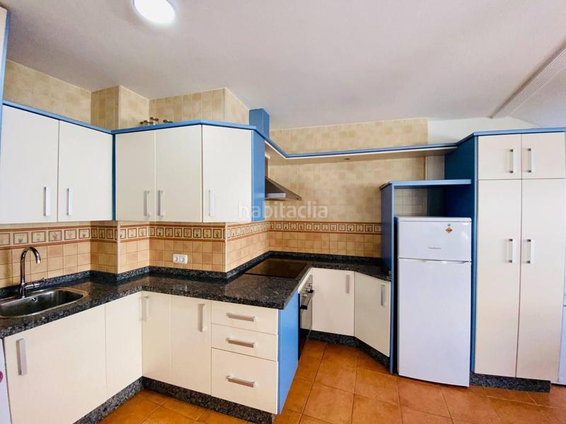 Foto 1c608aaf-39e8-4018-bac0-b806a2497f05. Casa a El Bajondillo Torremolinos
