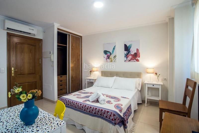 Foto 438fc6d5-8516-4971-b17b-8d9bda932dce. Casa a El Bajondillo Torremolinos