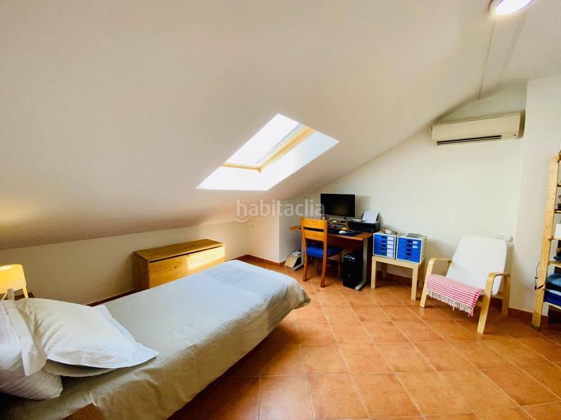 Foto ca8df1e3-42ec-42d3-aa16-55a549d4e38b. Casa a El Bajondillo Torremolinos