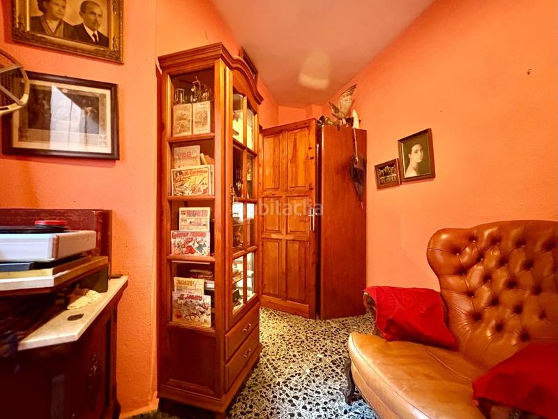 Foto bd4108b2-7b53-4340-bbd3-7094bbaad81b. Casa adosada  de 3 plantas en el molinillo en Málaga