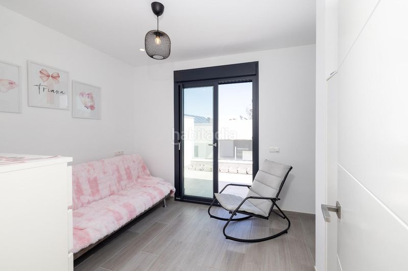 Foto d1d39b47-5fd9-4cab-80f2-6ae132af2a04. Casa aparellada amb calefacció aparcament piscina a Alhaurín de la Torre