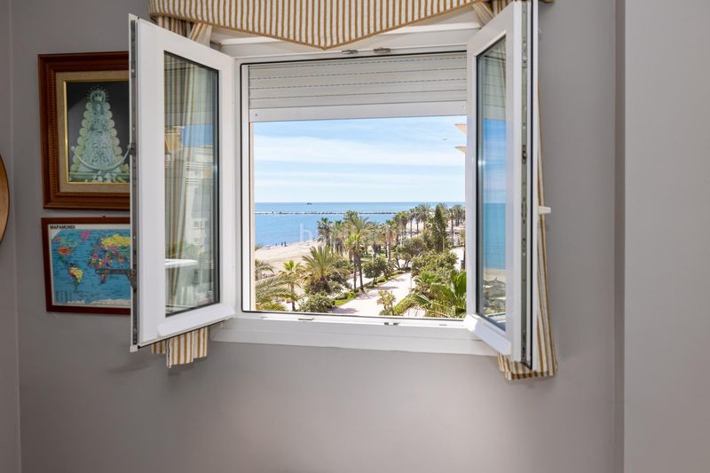 Foto 9d7e6c4a-2099-42a8-9aa8-eb80e5290828. Pis amb calefacció aparcament piscina a Paseo Marítimo Oeste - Pacífico Málaga