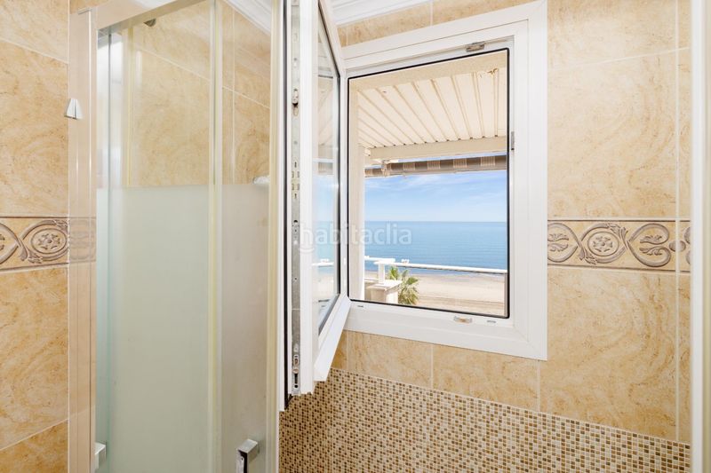 Foto a05b166c-e350-457c-ab94-ce72da6db324. Pis amb calefacció aparcament piscina a Paseo Marítimo Oeste - Pacífico Málaga