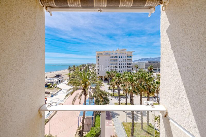 Foto a3f01c3b-ec7d-4227-8ce4-06231f272816. Pis amb calefacció aparcament piscina a Paseo Marítimo Oeste - Pacífico Málaga