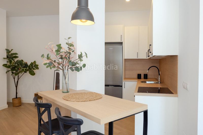 Foto f51fbc68-13d7-482d-a8b4-a639aeddf0b6. Apartament a Suárez Málaga