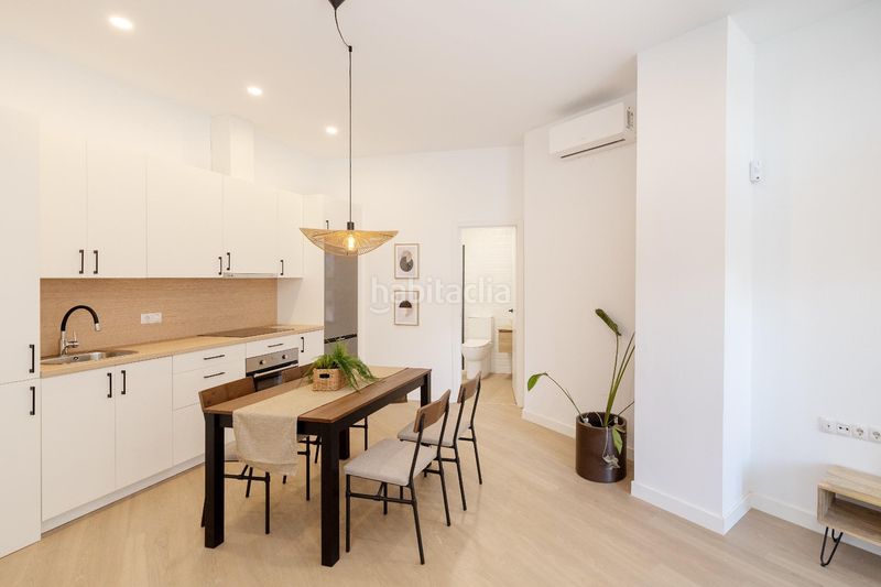 Foto f10b5b24-73eb-4f3e-85ac-d605b7506e5f. Apartament a Suárez Málaga