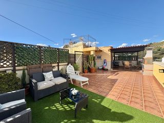 Dúplex  Calle granjas. Piso con azotea privada de 70 metros en la milagrosa