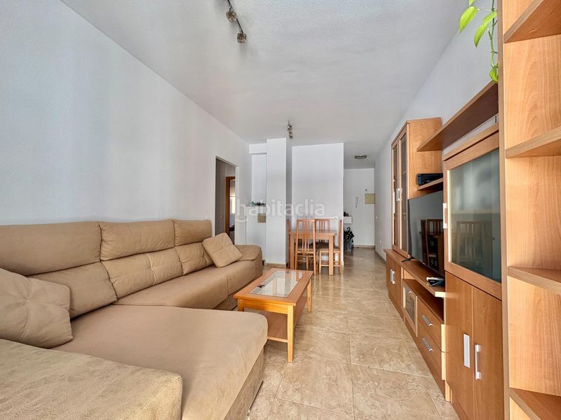 Foto c8eb13d0-70fc-4598-9a10-9f230b4183f9. Rent flat with parking in Suárez Málaga