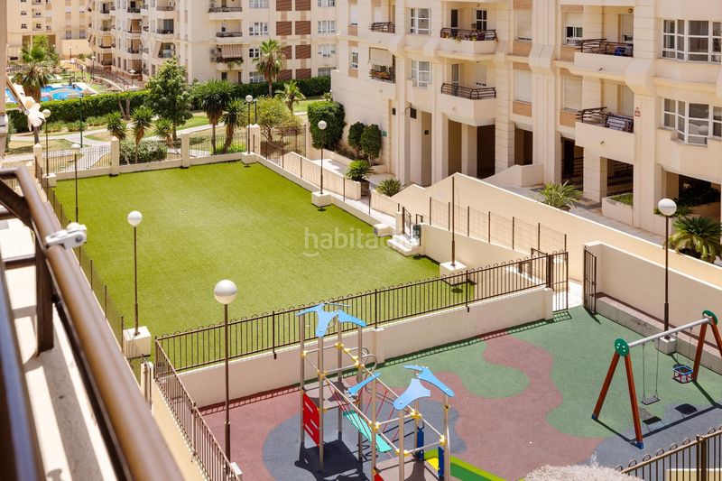 Foto 058f8181-f9fb-46d2-bed8-db7f69ee691d. Pis amb aparcament piscina a Teatinos Málaga